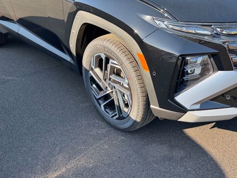 New 2026 Hyundai Tucson Limited AWD/4WD image 9