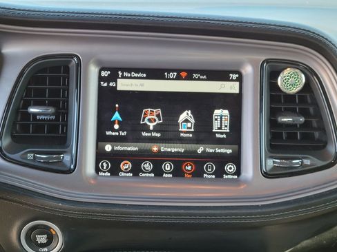 Used 2023 Dodge Challenger SXT w/ Plus Package image 17