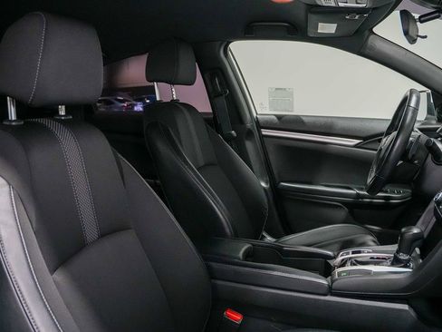 Used 2020 Honda Civic Sport image 25