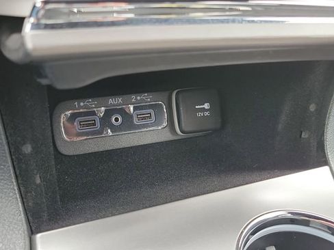 Used 2018 Jeep Grand Cherokee Laredo AWD/4WD image 33