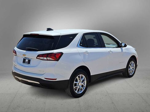 Used 2024 Chevrolet Equinox LT AWD/4WD image 8