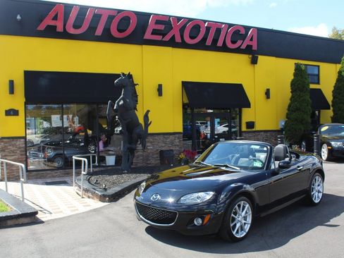 Used 2012 MAZDA MX-5 Miata Grand Touring w/ Premium Pkg image 1