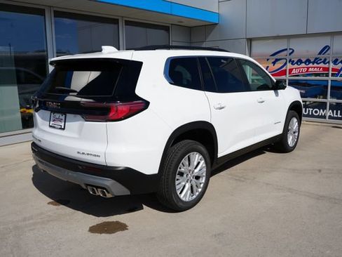 New 2026 GMC Acadia Elevation w/ Elevation Premium Package AWD/4WD image 36