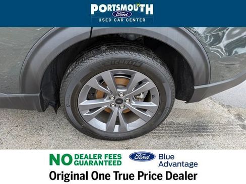 Used 2022 Ford Explorer XLT w/ Equipment Group 202A image 28