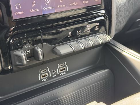 New 2026 RAM 2500 Big Horn image 21