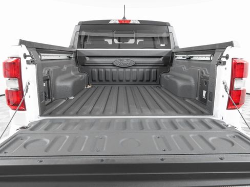 Used 2025 Ford Maverick Lobo image 7