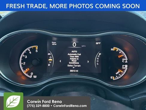 Used 2014 Jeep Grand Cherokee Limited w/ Luxury Group II image 9