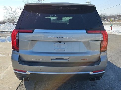 Used 2025 GMC Yukon Denali image 5