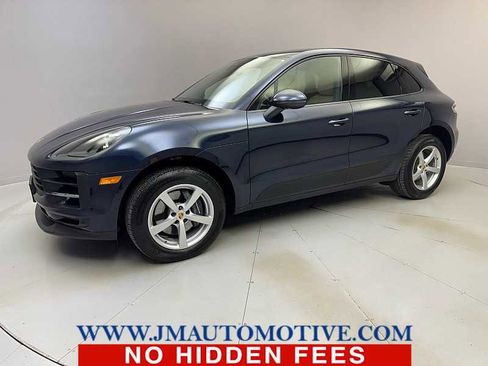 Used 2021 Porsche Macan image 1