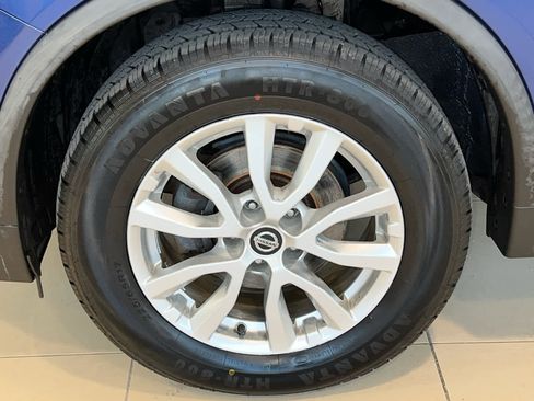Used 2019 Nissan Rogue SV AWD/4WD image 7