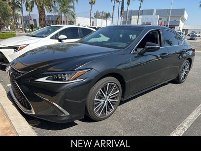 Used 2025 Lexus ES 350 350 w/ Premium Package