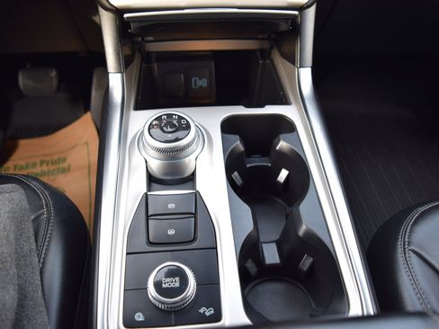 Used 2023 Ford Explorer XLT w/ Equipment Group 202A image 15