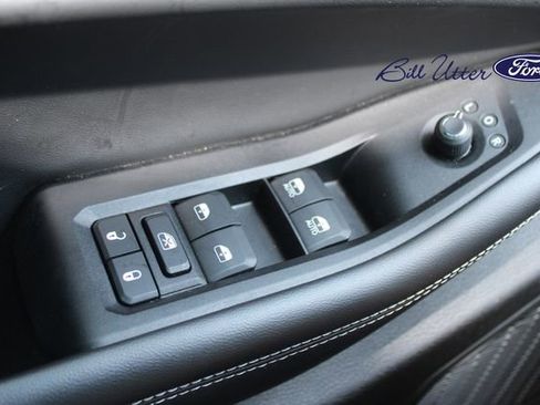 Used 2023 Jeep Grand Cherokee Limited w/ Black Appearance Package RWD image 23