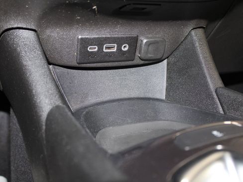 Used 2023 Chevrolet Malibu LS image 49