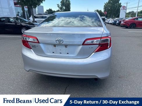 Used 2012 Toyota Camry LE FWD image 6