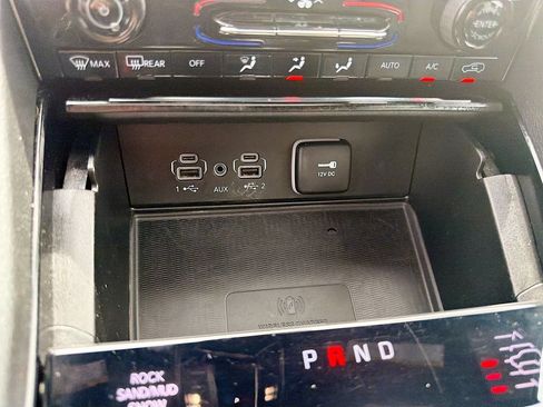 Used 2023 Jeep Grand Cherokee L Summit w/ Advanced Protech Group IV AWD/4WD image 32
