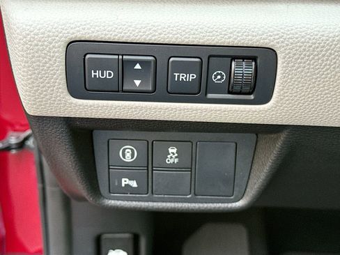 Used 2022 Honda Accord Touring image 8