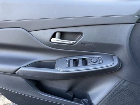 New 2026 Nissan Sentra SV w/ Floor Mat Package FWD image 10