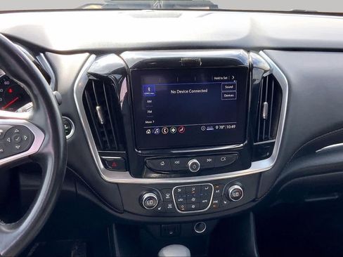 Used 2021 Chevrolet Traverse LT FWD image 7