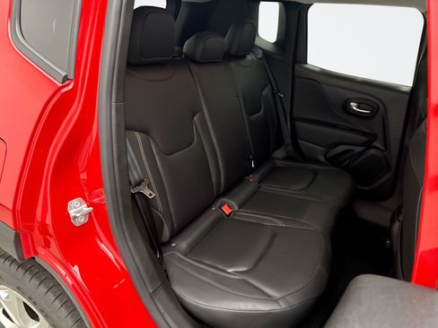 Used 2023 Jeep Renegade Limited AWD/4WD image 18
