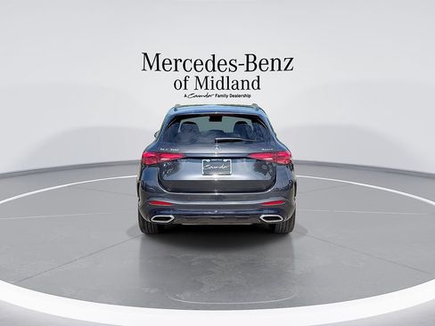 Used 2024 Mercedes-Benz GLC 300 4MATIC image 7