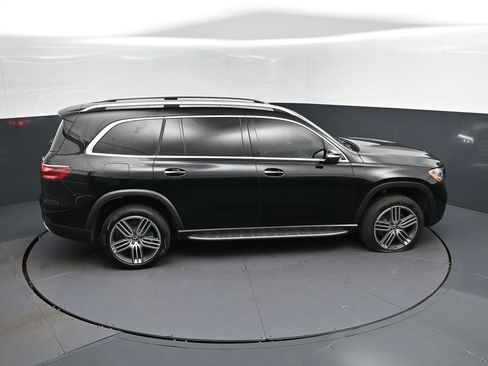 Used 2025 Mercedes-Benz GLS 450 4MATIC image 34