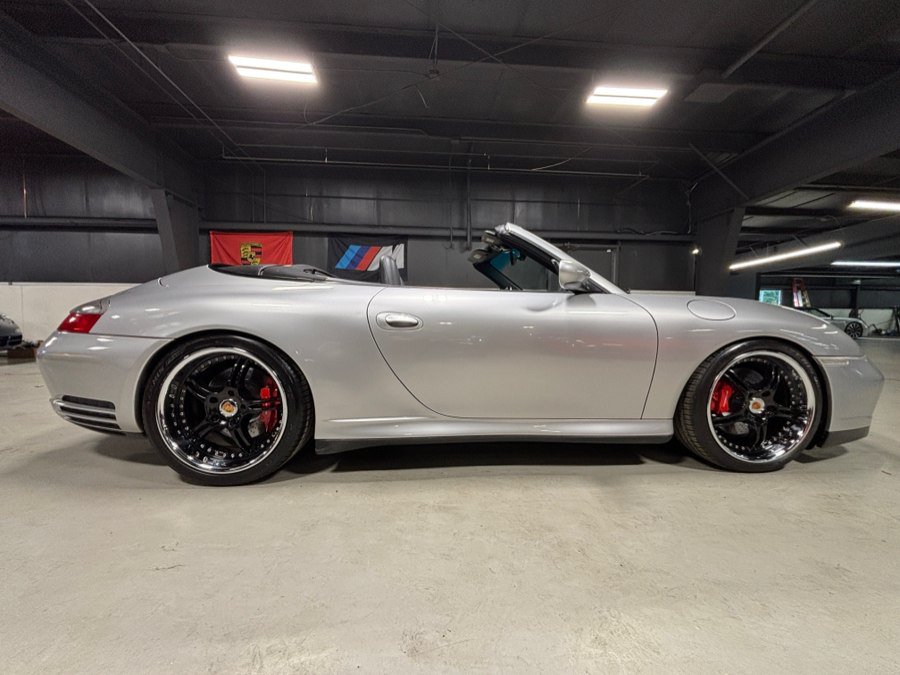 Used 2004 Porsche 911 Carrera 4S AWD/4WD image 1