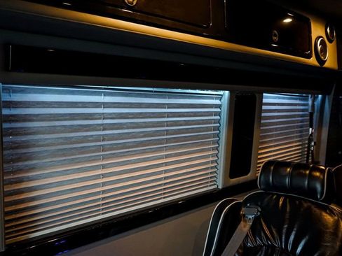 Used 2014 Mercedes-Benz Sprinter 2500 image 73