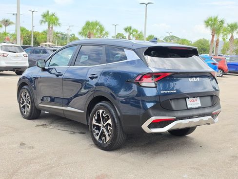 Used 2023 Kia Sportage EX AWD/4WD image 4