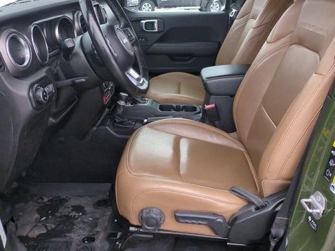 Used 2021 Jeep Gladiator Rubicon image 16