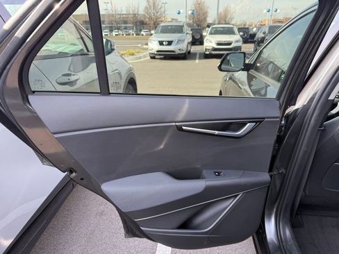 Certified 2023 Kia Niro EX Touring image 23