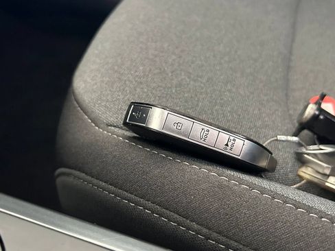 Used 2025 Kia K4 FWD image 18