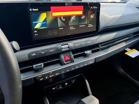 New 2025 Kia K4 LXS image 20