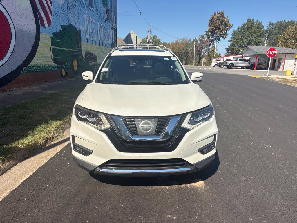 Used 2017 Nissan Rogue SL w/ SL Premium Package FWD image 11