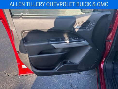 Used 2021 Chevrolet Colorado LT image 13
