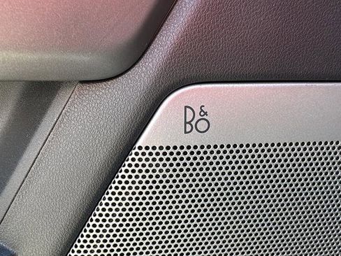 Used 2021 Ford F150 Lariat w/ Equipment Group 502A High image 28