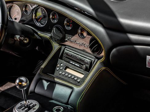 Used 2001 Lamborghini Diablo VT image 10