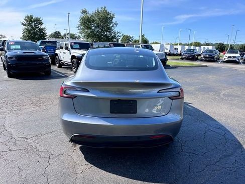 Used 2025 Tesla Model 3 Long Range AWD/4WD image 10