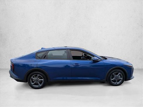 Used 2025 Kia K4 FWD image 4