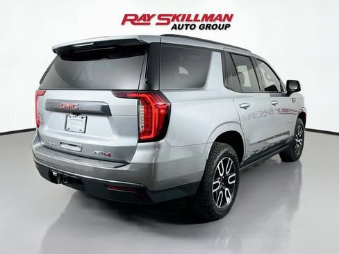 Used 2023 GMC Yukon AT4 w/ AT4 Premium Package AWD/4WD image 7