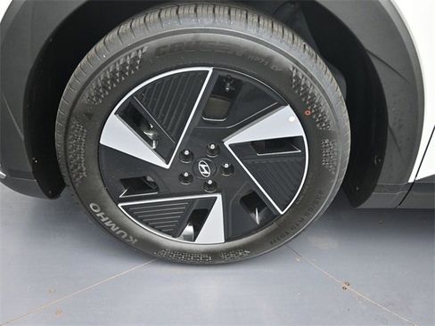 New 2025 Hyundai Ioniq 5 SEL image 20
