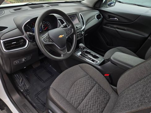 Used 2023 Chevrolet Equinox LT image 8
