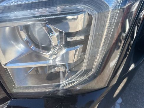 Used 2017 GMC Yukon Denali w/ Open Road Package image 14