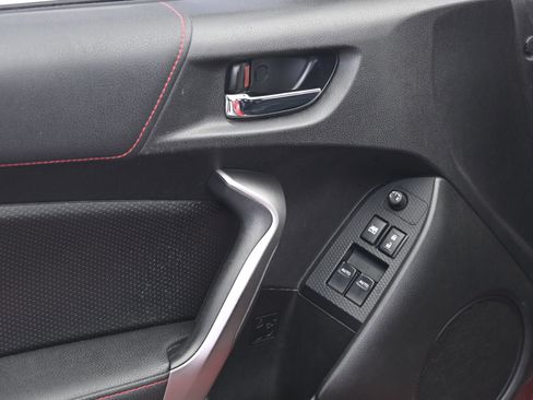 Used 2013 Scion FR-S image 24