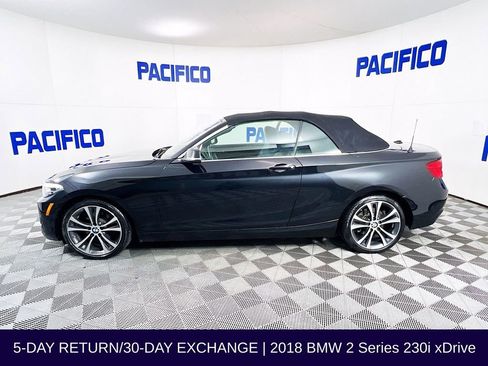 Used 2018 BMW 230i xDrive Convertible image 5