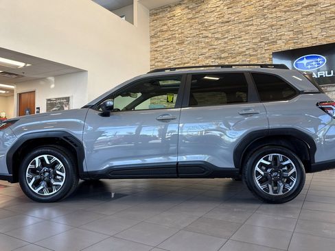 Certified 2025 Subaru Forester Premium w/ Convenience Package #1 AWD/4WD image 2