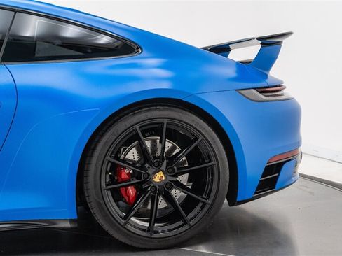 Used 2024 Porsche 911 Carrera S RWD image 38
