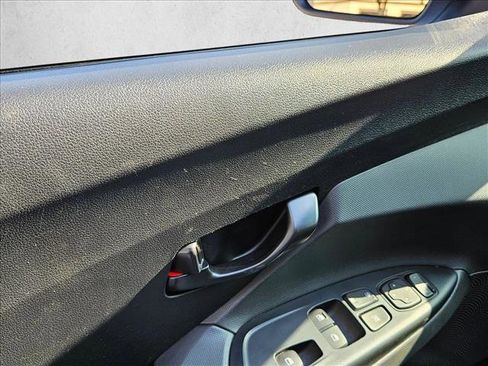 Used 2020 Hyundai Veloster N w/ Performance Package image 9