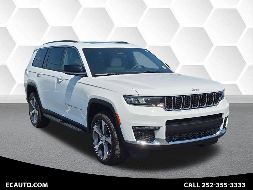 Certified 2025 Jeep Grand Cherokee L Limited w/ Luxury Tech Group II AWD/4WD image 1