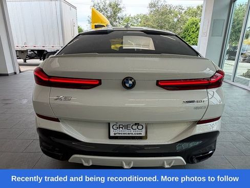 Used 2022 BMW X6 xDrive40i w/ M Sport Package AWD/4WD image 10
